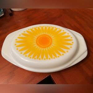 Pyrex Sunflower divided dish Vintage